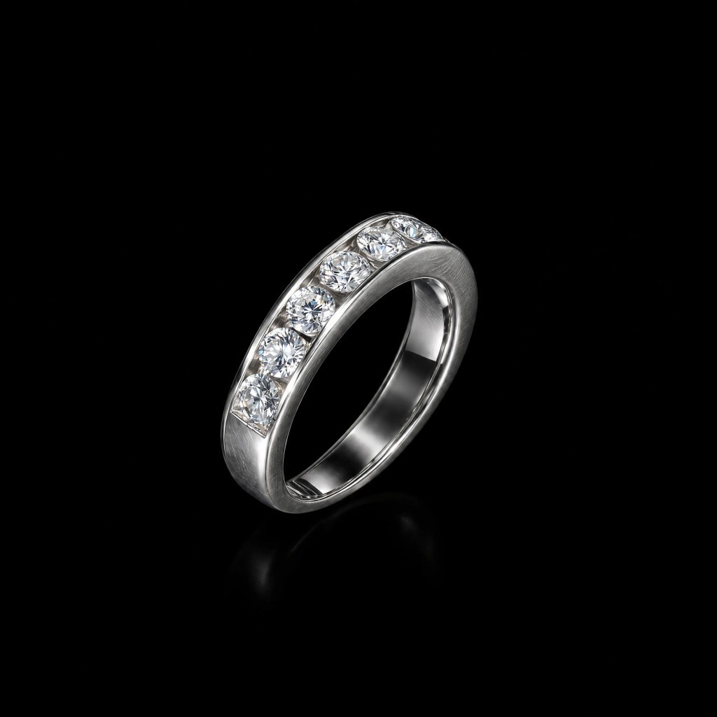 14K white gold band ring with 10 natural Canadian round brilliant diamonds