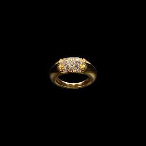 Antique 18K yellow gold wide band ring with round diamond cluster