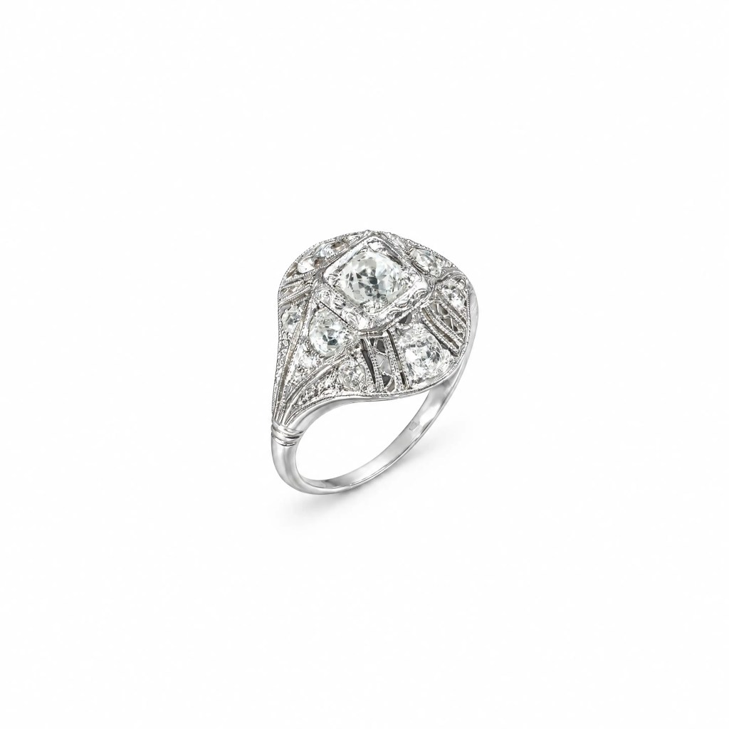 Antique Art Deco platinum diamond ring with 1.10ct total old mine cut and brilliant cut diamonds